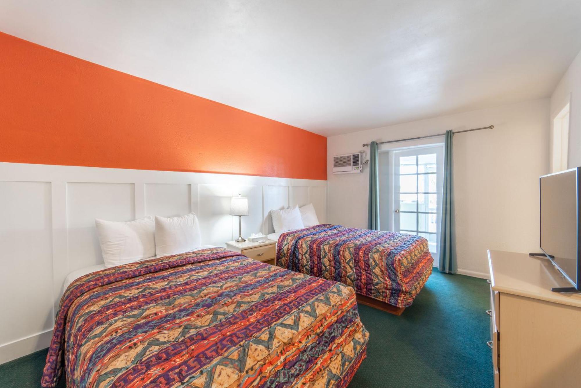 Captain'S Table Hotel By Everglades Adventures 외부 사진